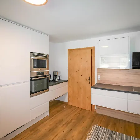 Der Pinsler By Interhome Daire Fügen